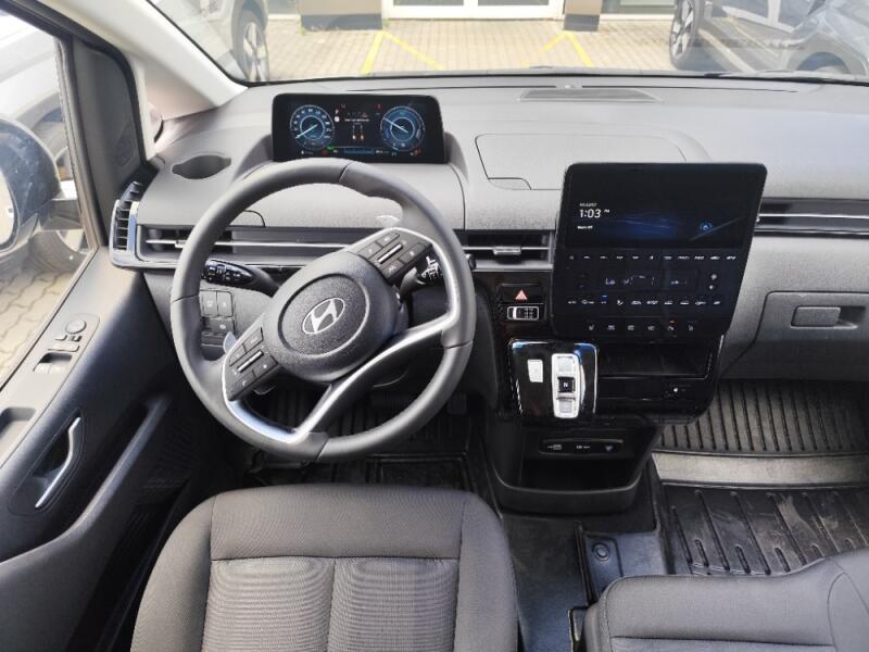 Vozidlo Hyundai Staria