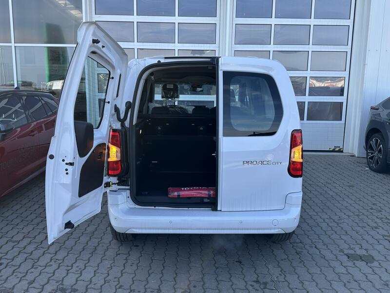 Vozidlo Toyota ProAce City Verso
