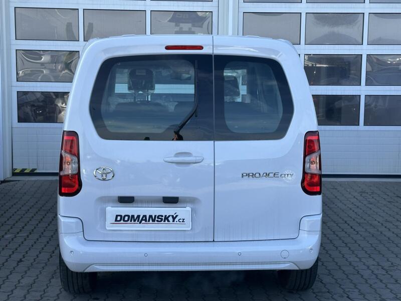 Vozidlo Toyota ProAce City Verso