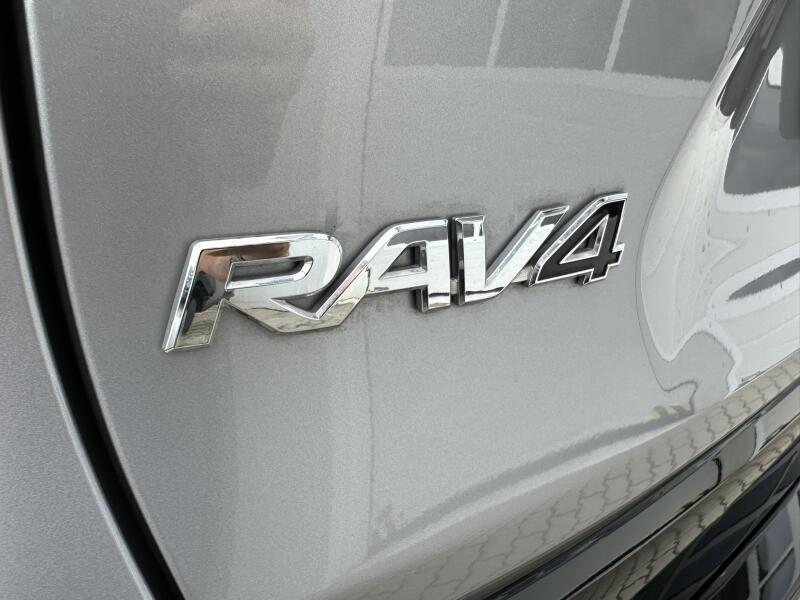 Vozidlo Toyota RAV4