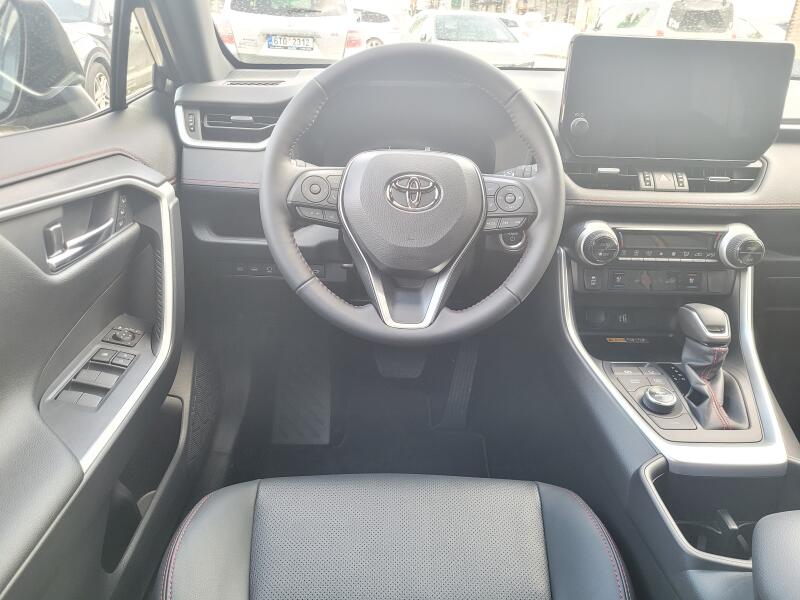 Vozidlo Toyota RAV4