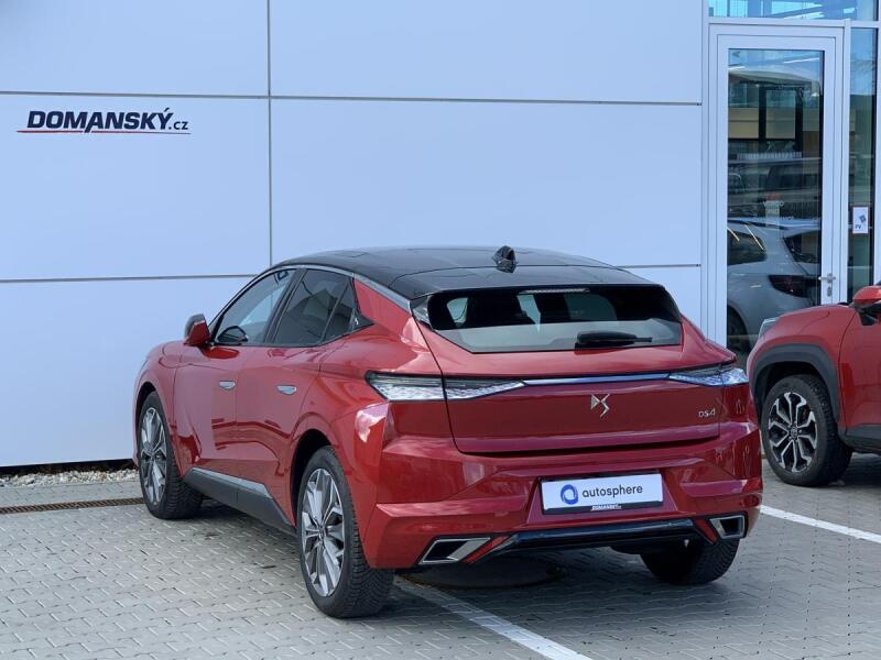 Vozidlo DS Automobiles DS4