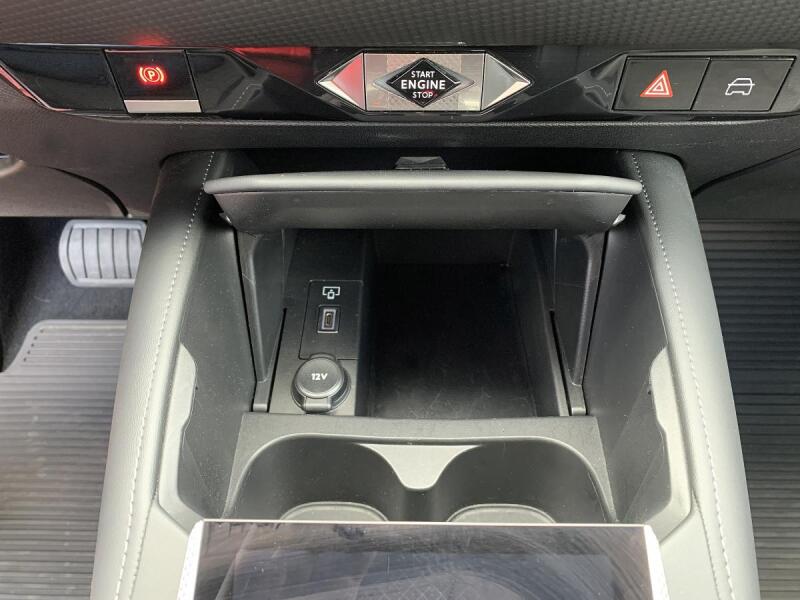 Vozidlo DS Automobiles DS4