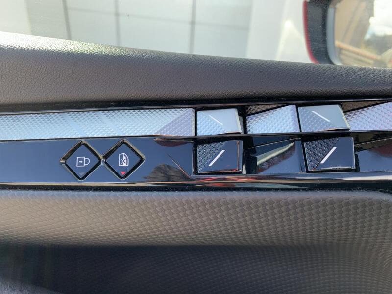 Vozidlo DS Automobiles DS4