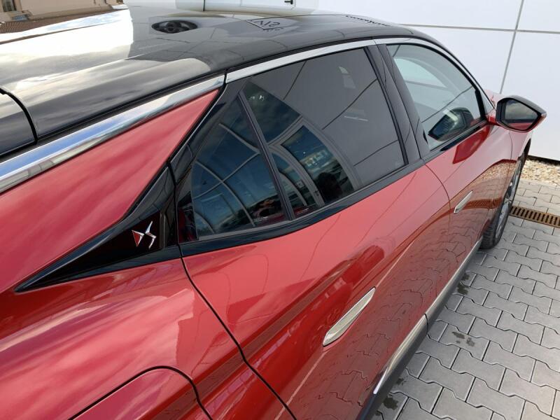 Vozidlo DS Automobiles DS4