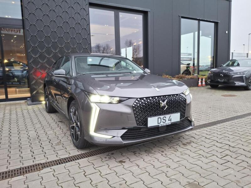 DS Automobiles DS4