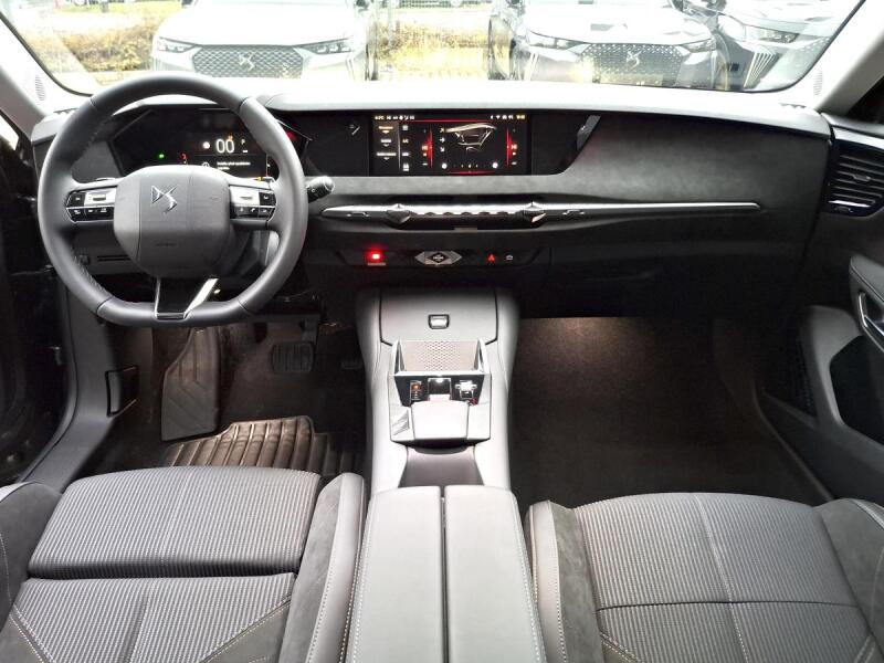 Vozidlo DS Automobiles DS4