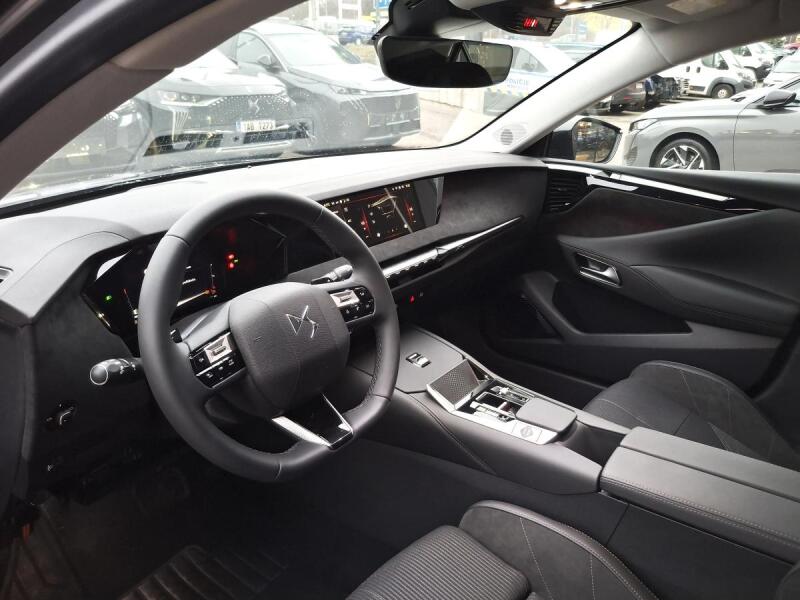 Vozidlo DS Automobiles DS4
