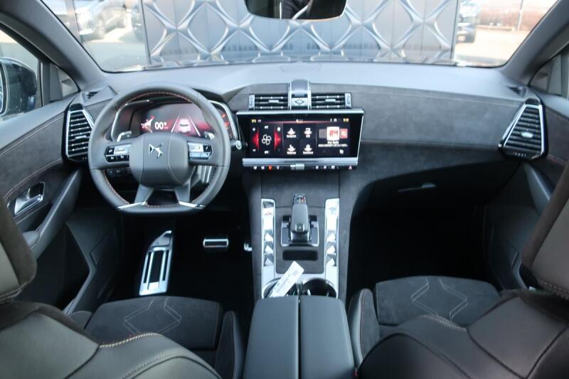 Vozidlo DS Automobiles DS7