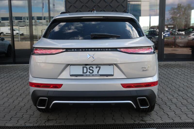 Vozidlo DS Automobiles DS7