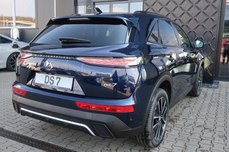 Vozidlo DS Automobiles DS7