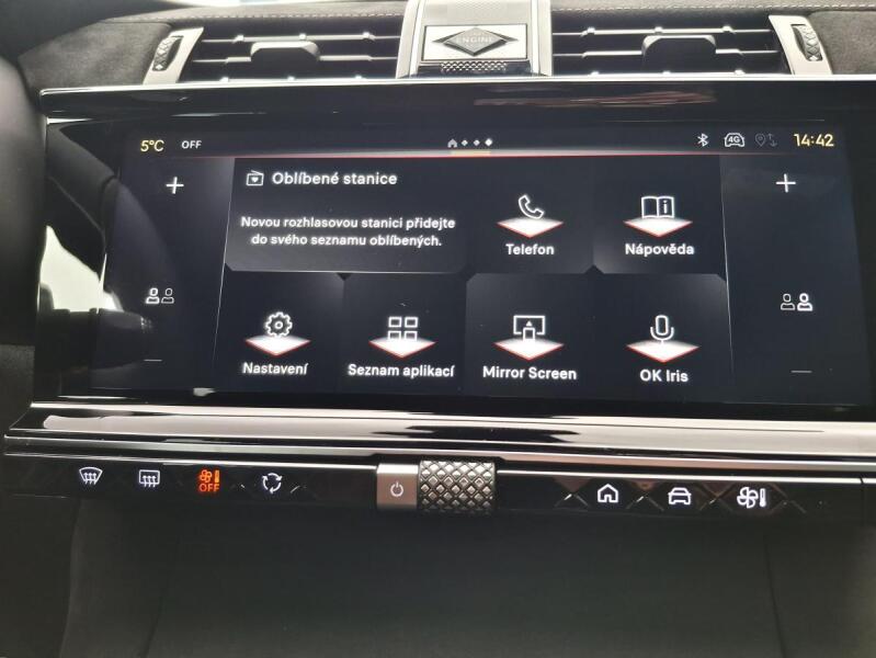 Vozidlo DS Automobiles DS7