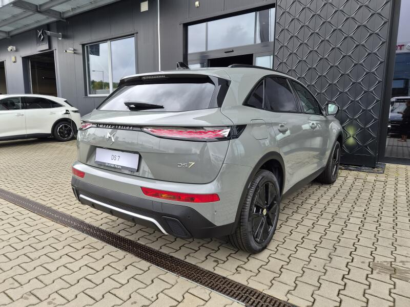 Vozidlo DS Automobiles DS7