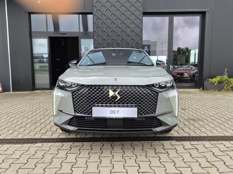 Vozidlo DS Automobiles DS7
