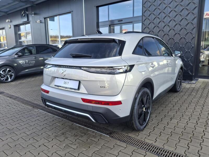 Vozidlo DS Automobiles DS7