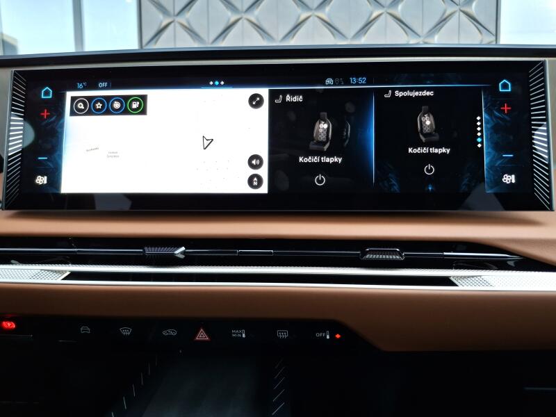 Vozidlo DS Automobiles DS N°8