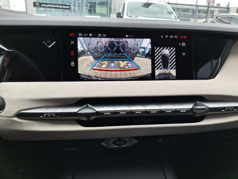DS Automobiles DS N°4