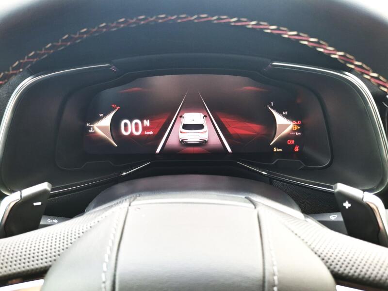 Vozidlo DS Automobiles DS7