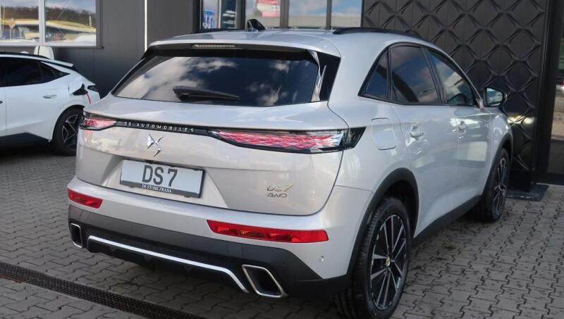 Vozidlo DS Automobiles DS7