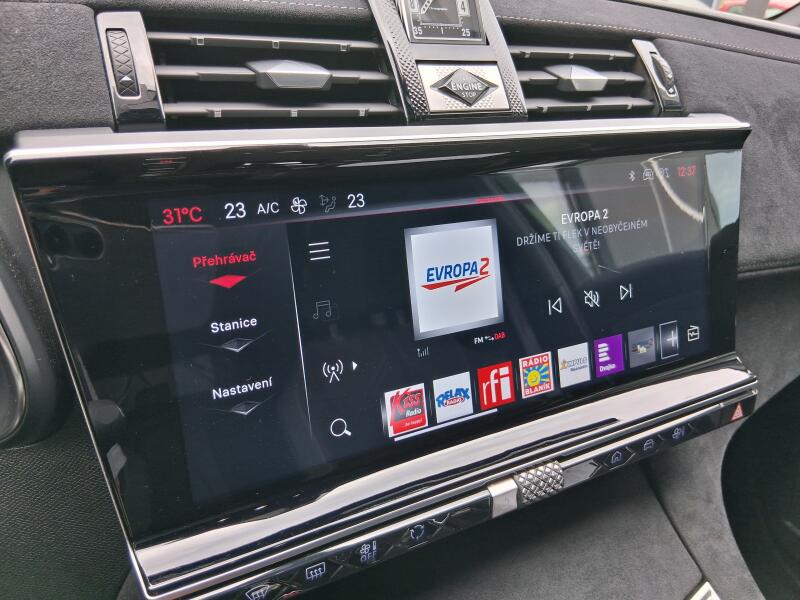 Vozidlo DS Automobiles DS7 Crossback