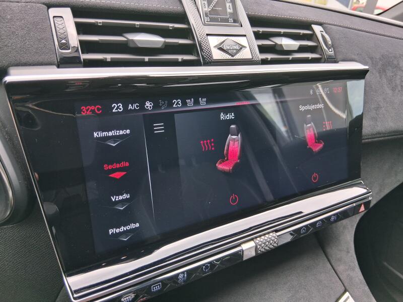 Vozidlo DS Automobiles DS7 Crossback