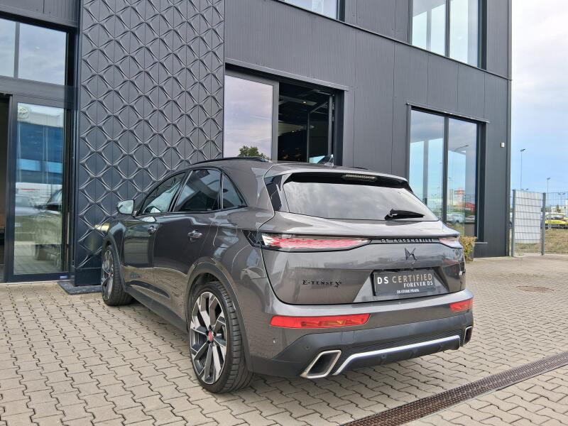 Vozidlo DS Automobiles DS7 Crossback