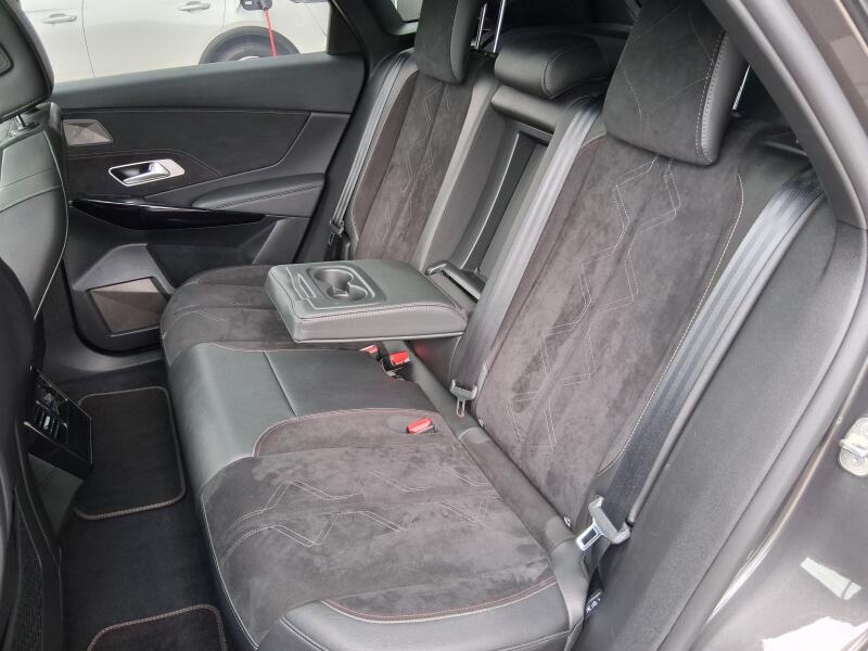 DS Automobiles DS7 Crossback