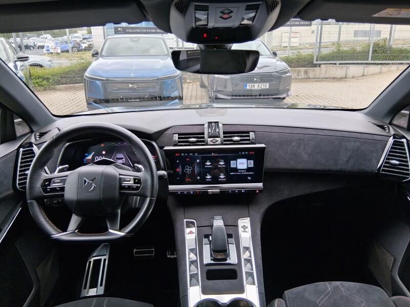 DS Automobiles DS7 Crossback