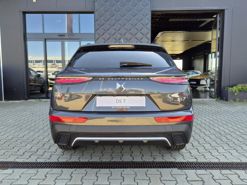 Vozidlo DS Automobiles DS7