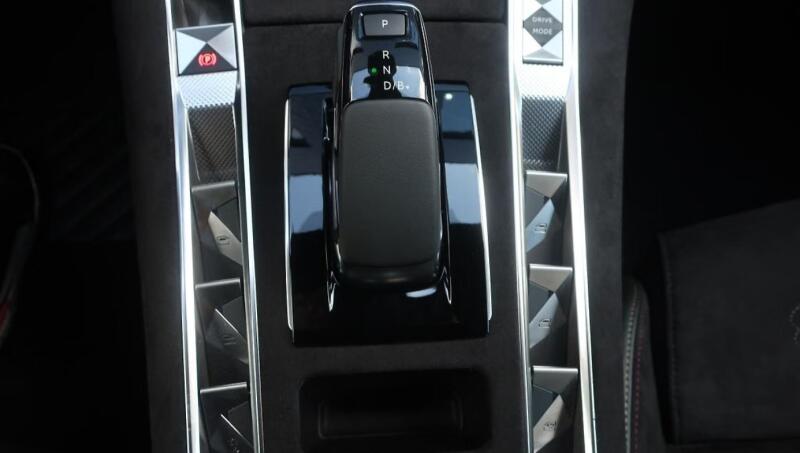 Vozidlo DS Automobiles DS7
