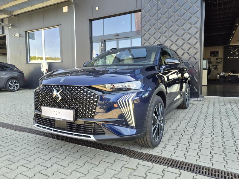 Vozidlo DS Automobiles DS7