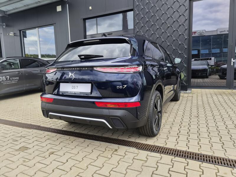 Vozidlo DS Automobiles DS7
