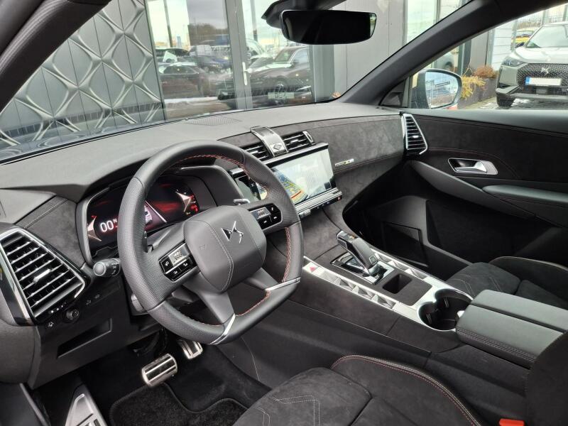 Vozidlo DS Automobiles DS7