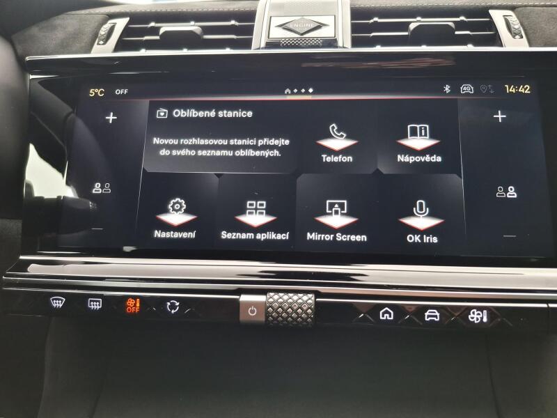 Vozidlo DS Automobiles DS7
