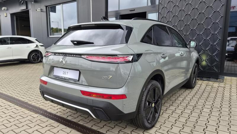 Vozidlo DS Automobiles DS7