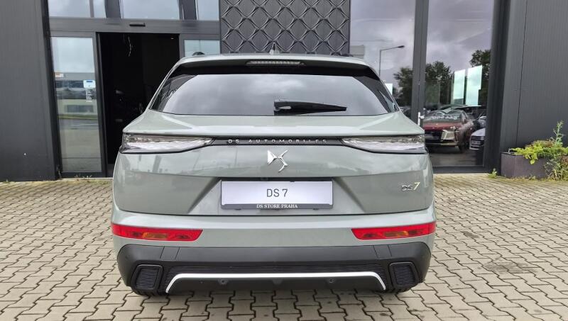 Vozidlo DS Automobiles DS7