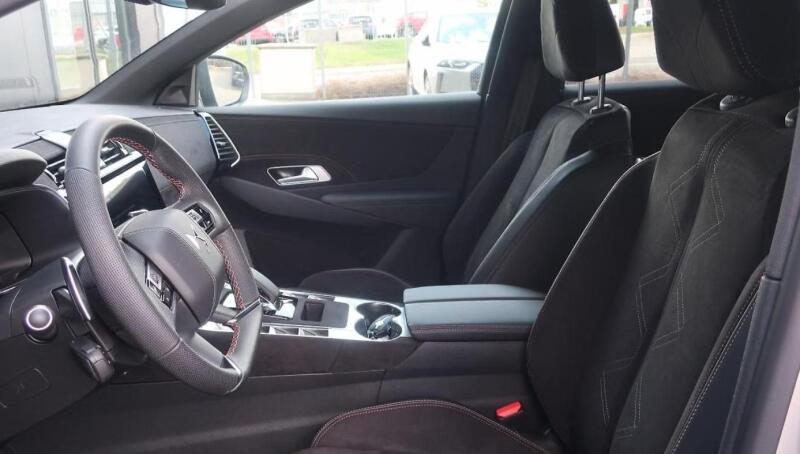 Vozidlo DS Automobiles DS7