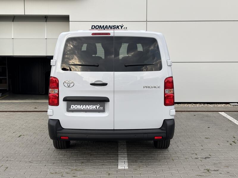 Vozidlo Toyota ProAce Verso