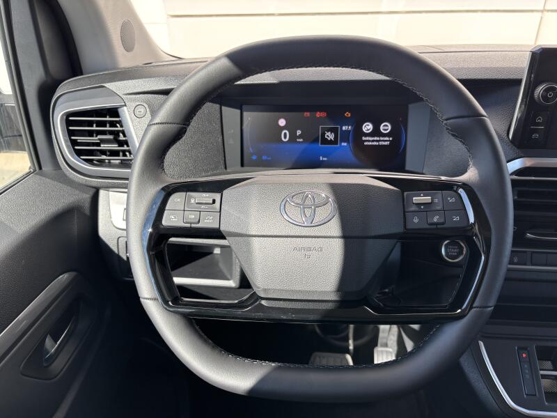 Vozidlo Toyota ProAce Verso