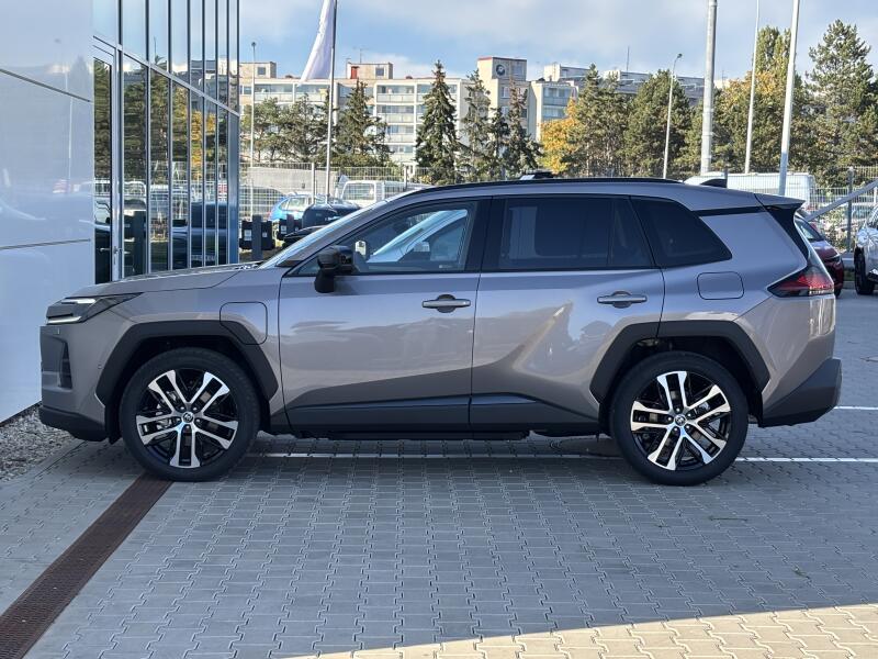 Vozidlo Toyota RAV4