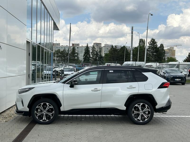 Vozidlo Toyota RAV4