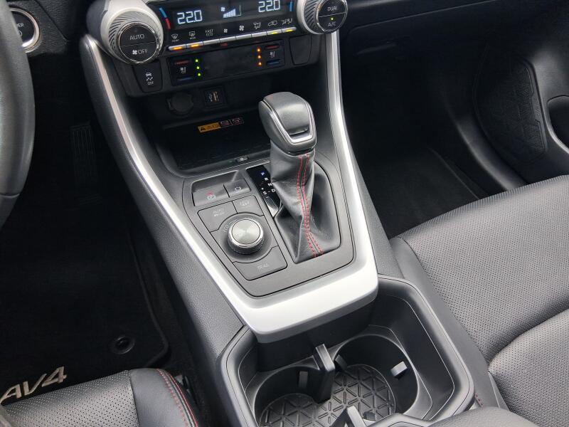 Vozidlo Toyota RAV4