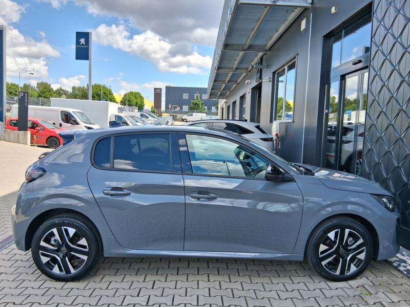 Vozidlo Peugeot 208