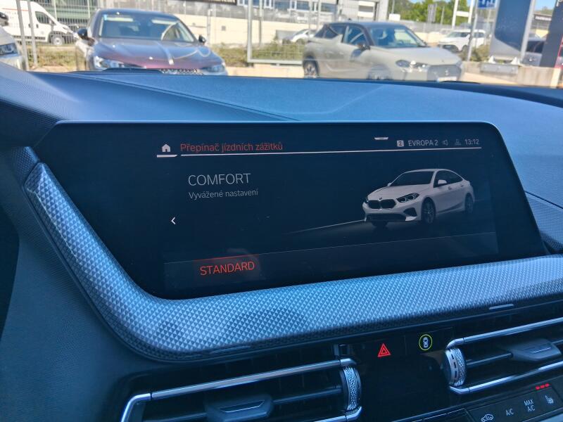Vozidlo BMW Řada 2