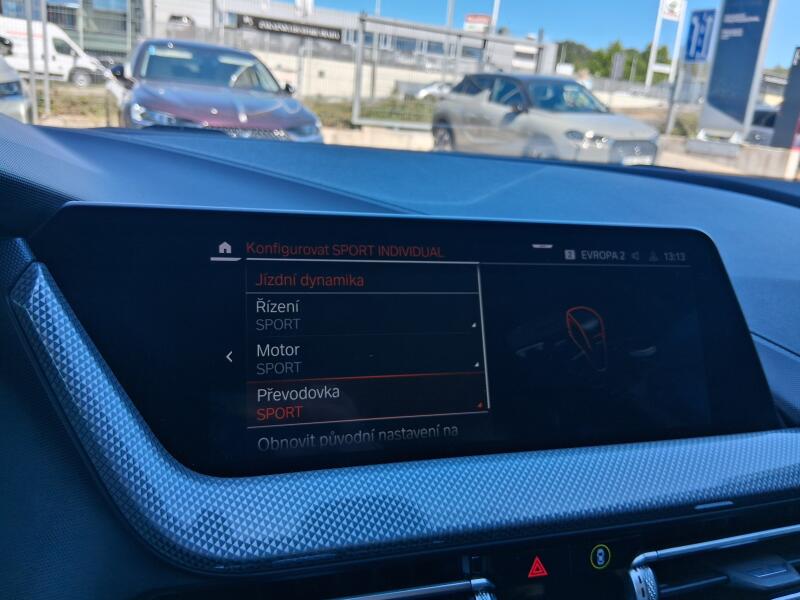 Vozidlo BMW Řada 2