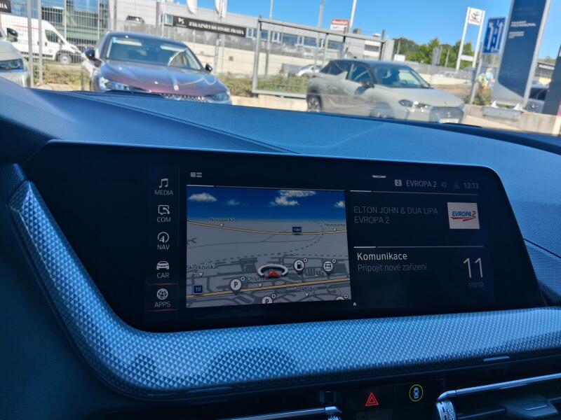 Vozidlo BMW Řada 2
