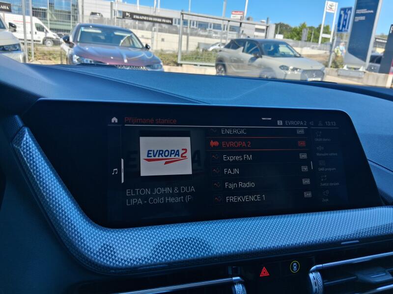 Vozidlo BMW Řada 2
