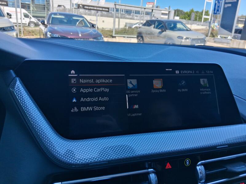 Vozidlo BMW Řada 2