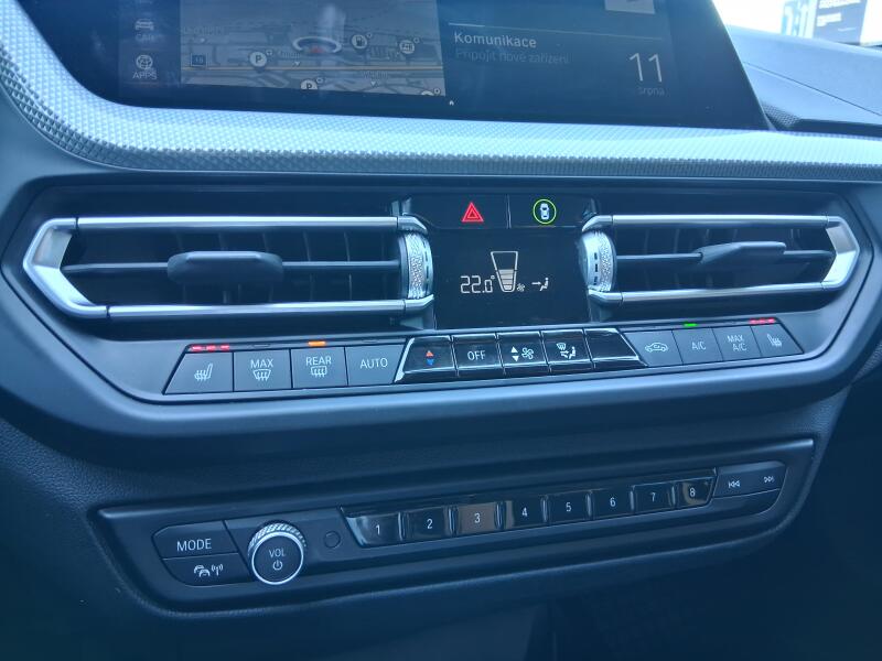 Vozidlo BMW Řada 2