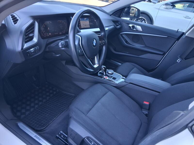 Vozidlo BMW Řada 2